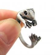 Realistic Gecko Frog Animal Wrap Around Ring in Silver Sizes 4 to 9