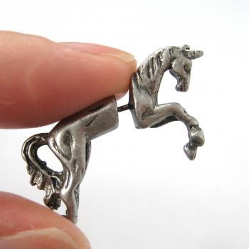 Fake Gauge Realistic Horse Unicorn Animal 3D Plug Stud Earrings in Silver
